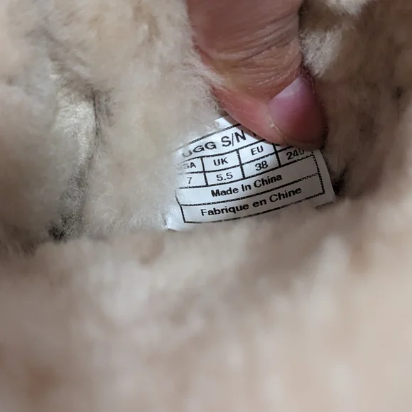 UGG Cargo Suede And Shearling Boots - Picture 8 of 16